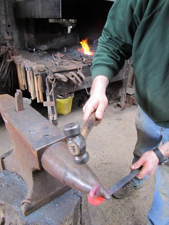 Lindfield-Blacksmith-Working-13