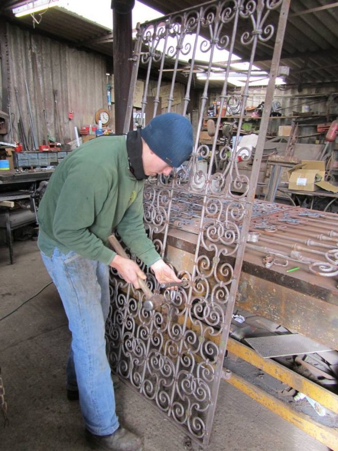 Lindfield-Blacksmith-Working-14