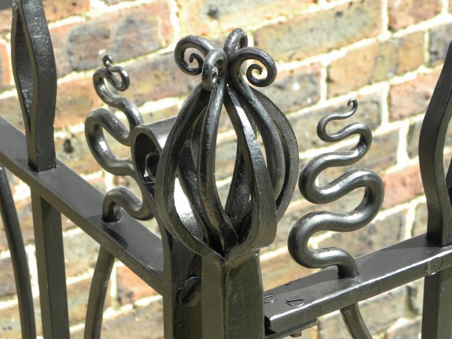 Lindfield-Blacksmith-Gates-Railings-02