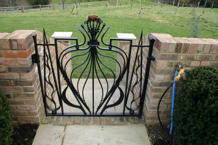 Lindfield-Blacksmith-Gates-Railings-04