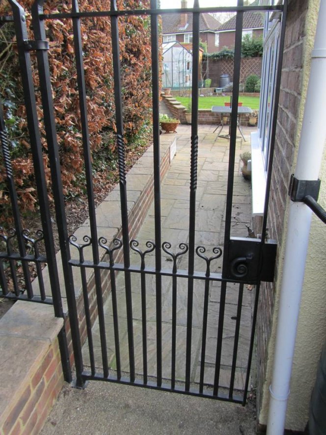 Lindfield-Blacksmith-Gates-Railings-07