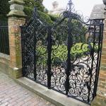 Gates & Railings